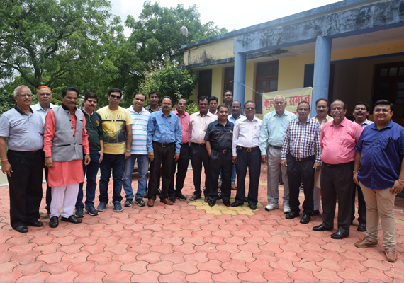 Lorem ipsum dolor sit amet, consectetur adipiscing elit. Phasellus quis elementum odio. Curabitur pellentesque, dolor vel pharetra mollis.